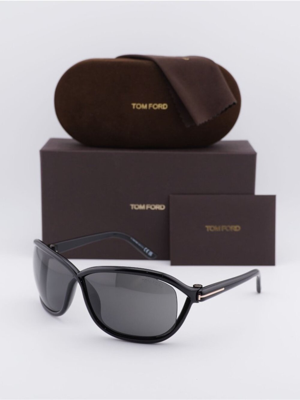 Tom Ford Virginia FT1069 01A Geometric Sunglasses - Black\ Smoke